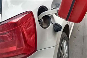 新兴24小时救援车收费标准